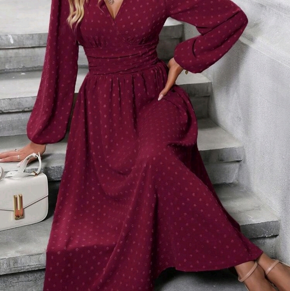 NEW Flowy Swiss Dot Ruched Waist Lantern Sleeve Dress Burgundy Red - Picture 6 of 8